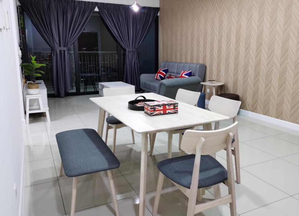 Le Pavillion Puchong By Widebed Upto 6Pax Lägenhet Kuala Lumpur Exteriör bild