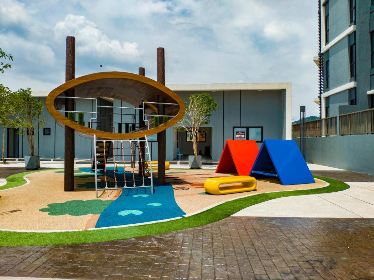Le Pavillion Puchong By Widebed Upto 6Pax Lägenhet Kuala Lumpur Exteriör bild