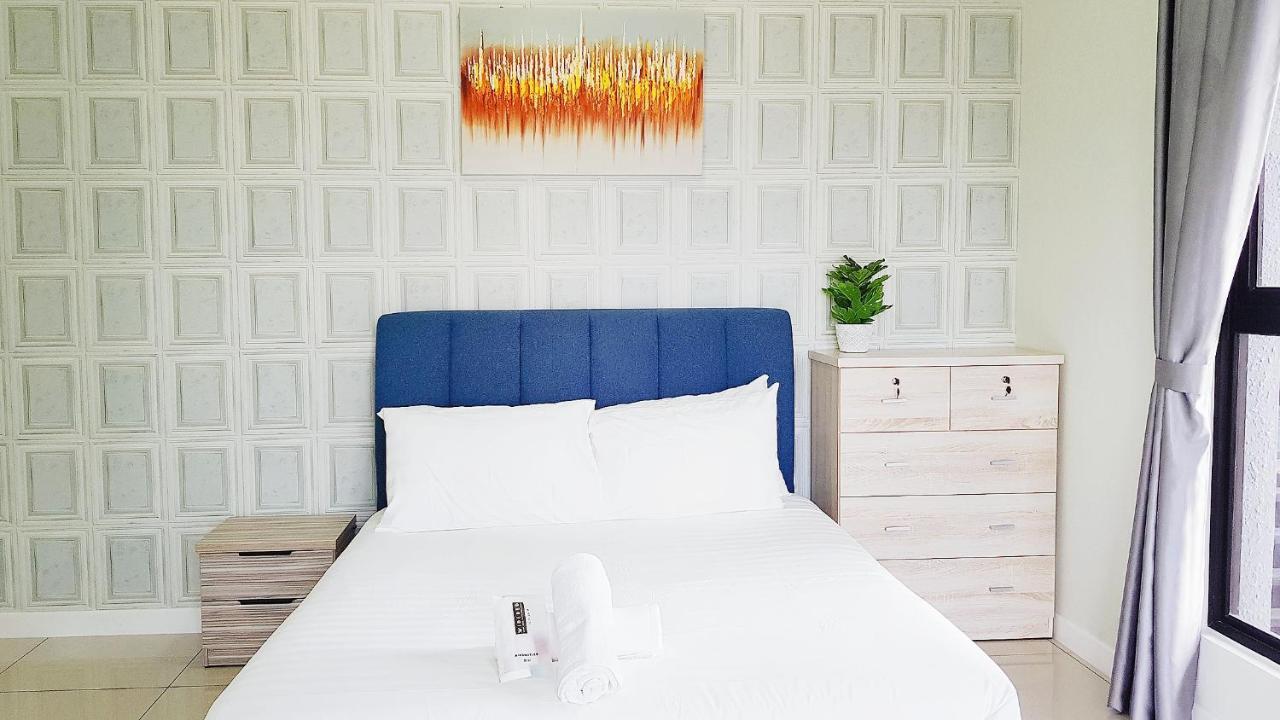 Le Pavillion Puchong By Widebed Upto 6Pax Lägenhet Kuala Lumpur Exteriör bild