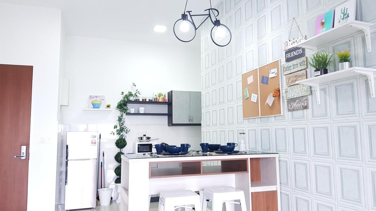 Le Pavillion Puchong By Widebed Upto 6Pax Lägenhet Kuala Lumpur Exteriör bild