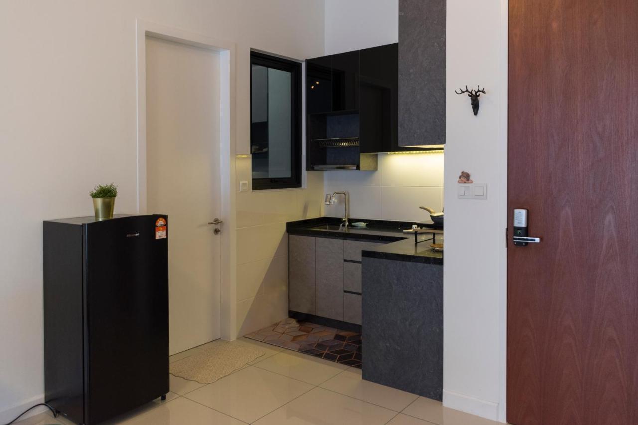 Le Pavillion Puchong By Widebed Upto 6Pax Lägenhet Kuala Lumpur Exteriör bild